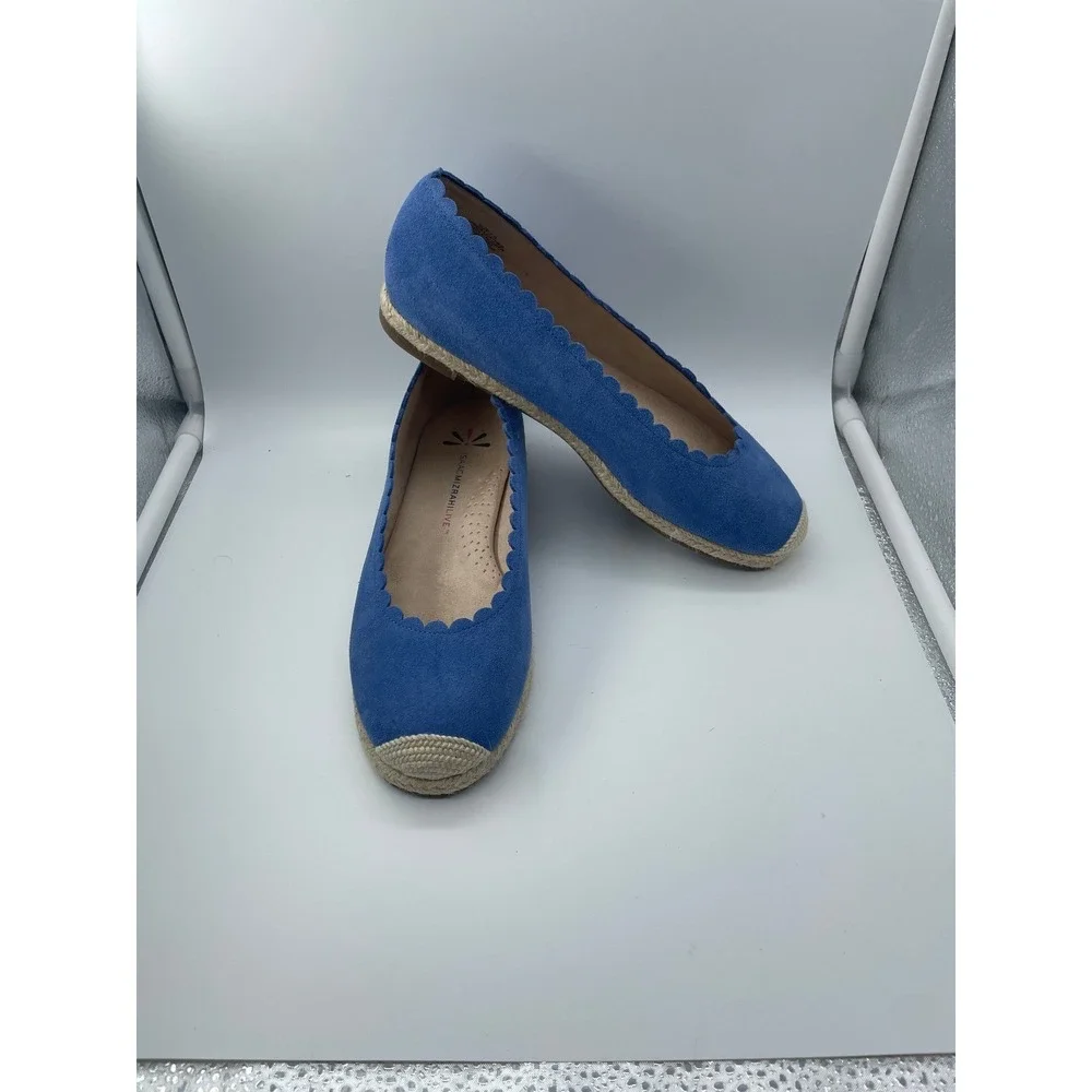 Isaac Mizrahi Live Womens Blue Suede Scalloped Espadrille Flats Size 7.5 M